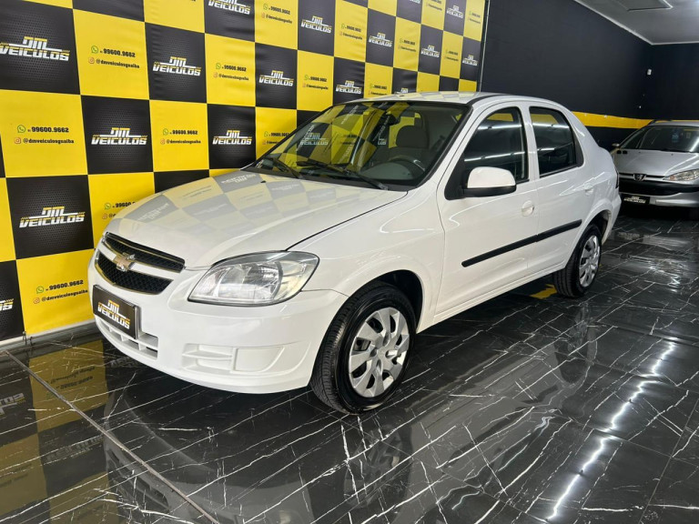 Compre já GM - Chevrolet PRISMA Sed. LT 1.4 8V FlexPower 4p 1.4 - DM Veículos em Guaíba - RS